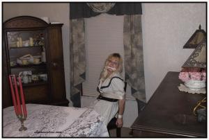 www.lynnwinters.com - Vintage Chair Bound  thumbnail
